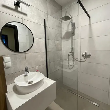 Cztery Pory Roku פארק נופש *