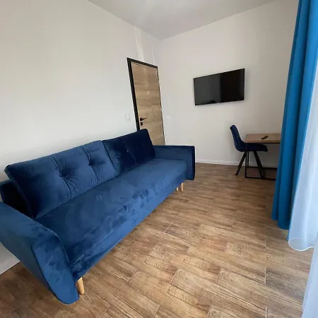 Cztery Pory Roku פארק נופש אוסטרוני מורסקי