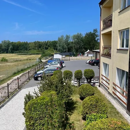 פארק נופש Cztery Pory Roku אוסטרוני מורסקי