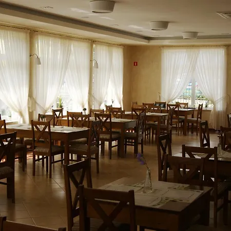 Cztery Pory Roku * אוסטרוני מורסקי