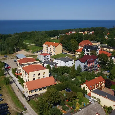 Cztery Pory Roku פארק נופש *