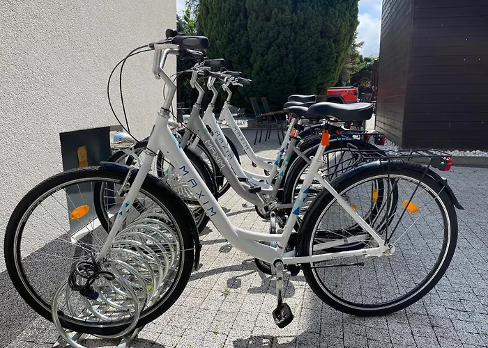 Kompleks wypoczynkowy Cztery Pory Roku *