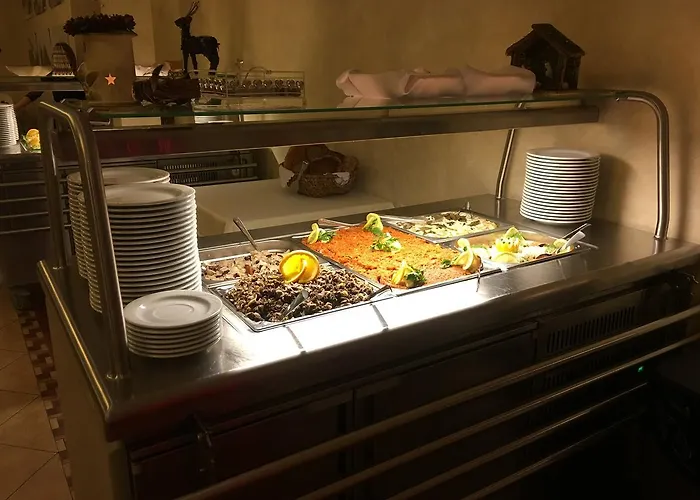 Cztery Pory Roku Ustronie Morskie